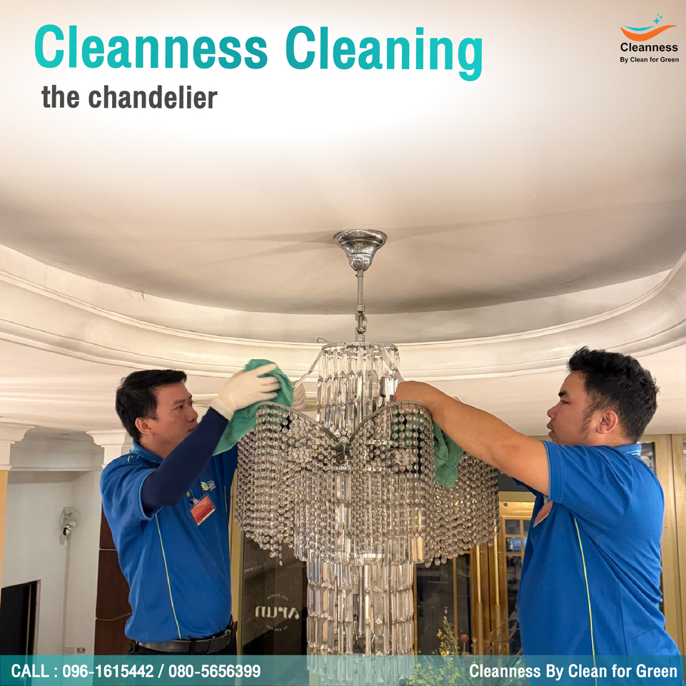 Cleaning chandelier 1