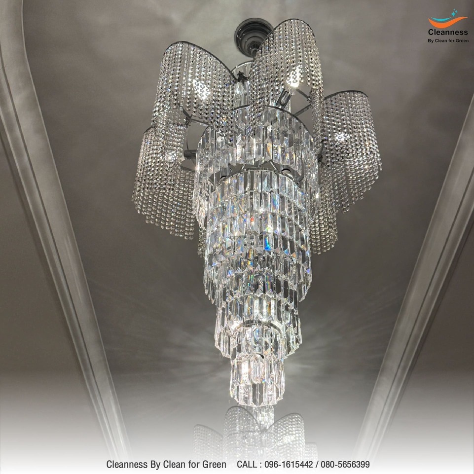 Cleaning chandelier 5