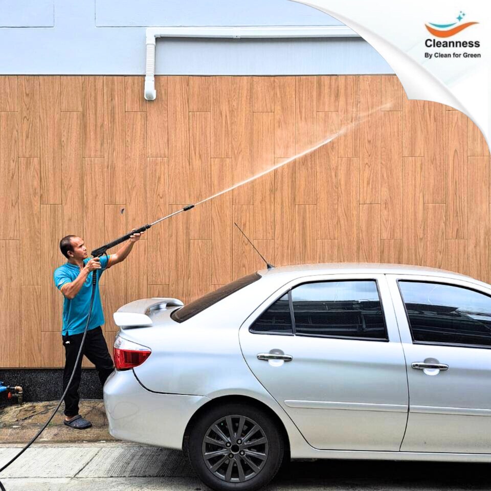 บริการขจัดคราบตะไคร่น้ำด้วยเครื่องฉีดน้ำแรงดันสูง