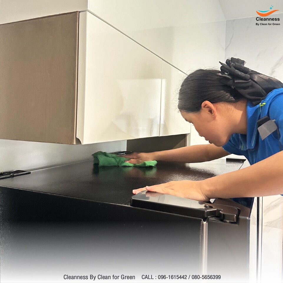 บริการทำความสะอาดห้องครัว ขจัดคราบมันฝังแน่น